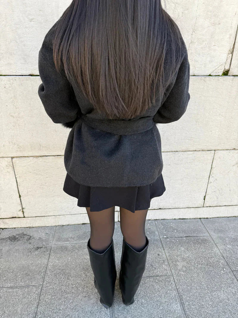 Cashmere Elegance – Luxury Cashmere Coat