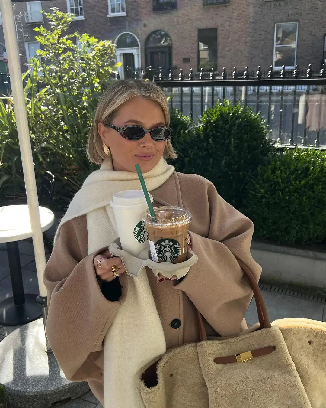 OVERSIZED WOOLEN COAT