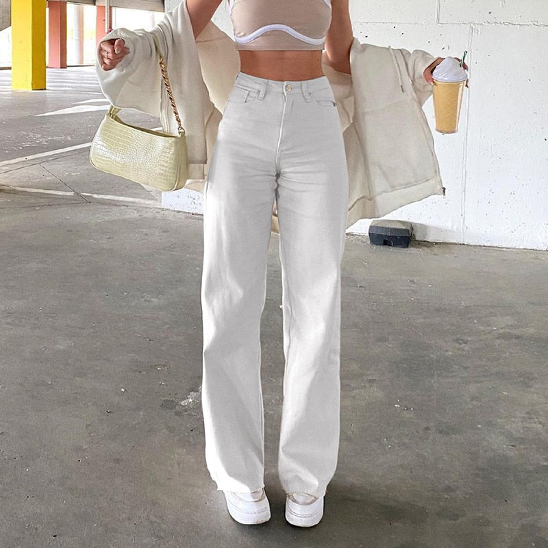 Timeless and elegant trousers