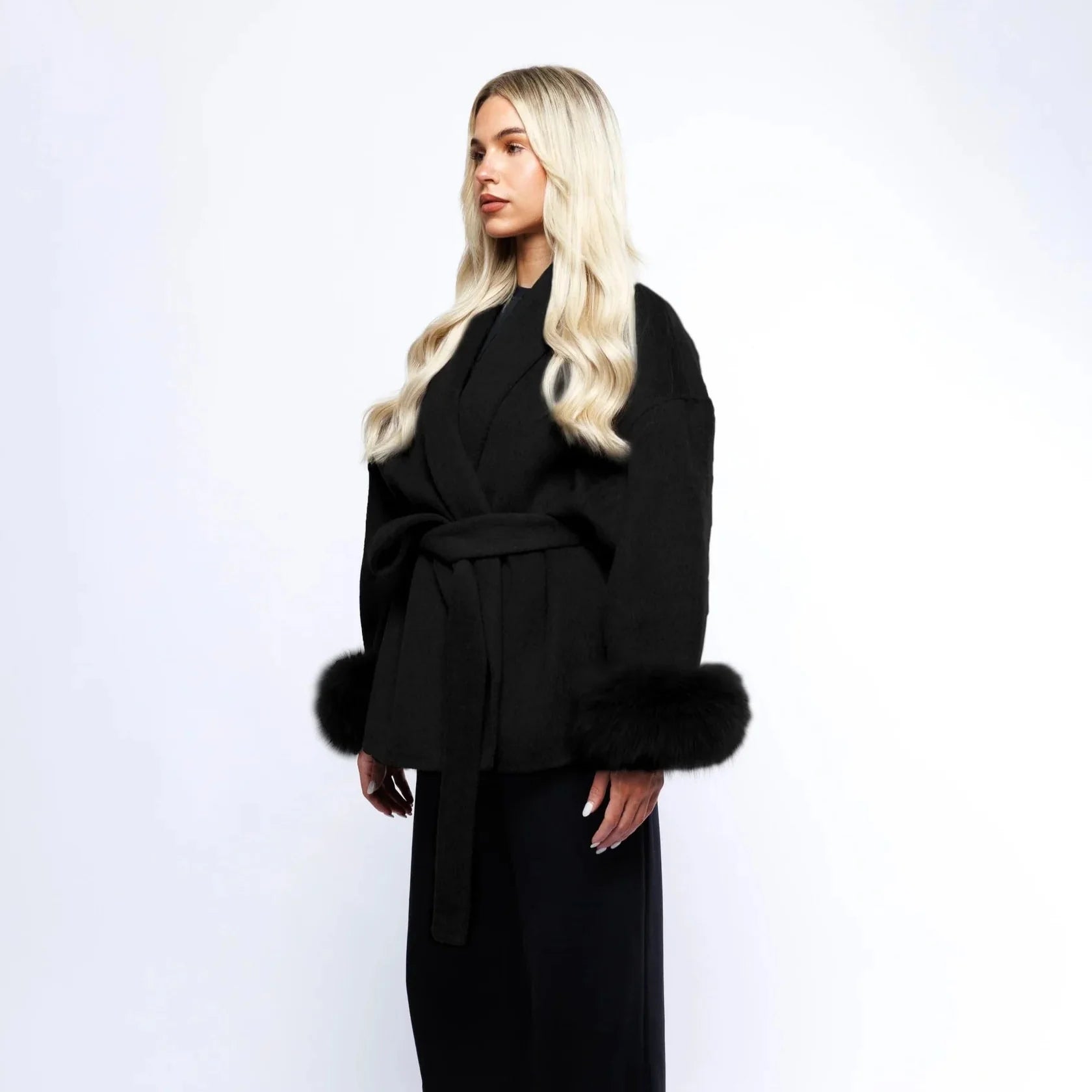 Cashmere Elegance – Luxury Cashmere Coat