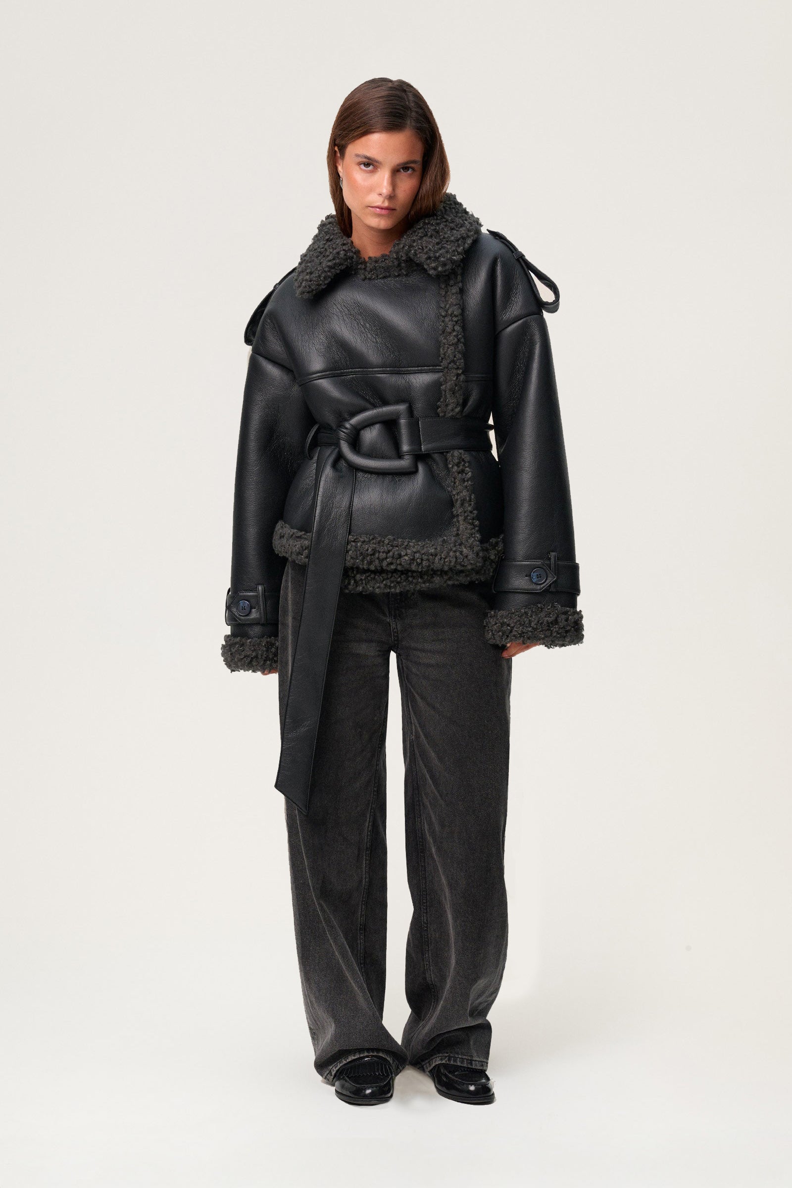 Valencia Manchester Short Coat